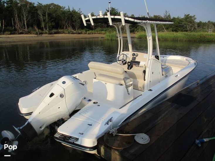 2023 Boston Whaler dauntless 230