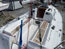 1998 Elan Marine 295
