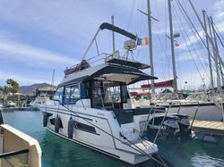2021 Jeanneau Merry Fisher 1095  Flybridge