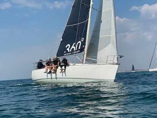 Beneteau First 33.7