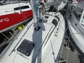 1990 Beneteau First 32s5 6