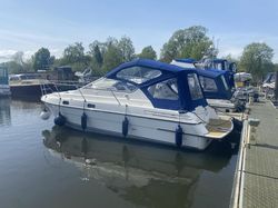 Falcon Capriole 900 2001