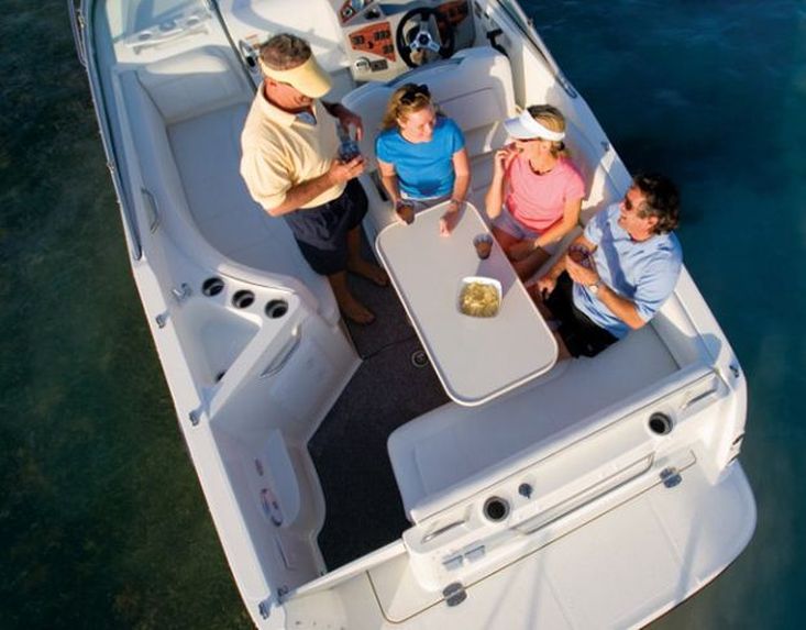 Bayliner 255 Cruiser