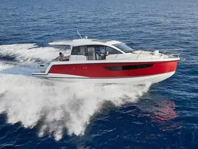 Sealine C335v