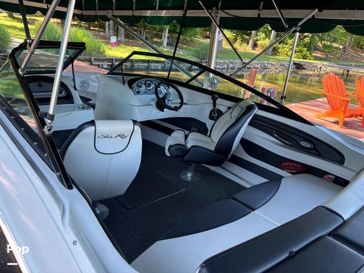 2014 Sea Ray 205 sport