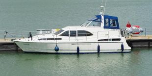 Broom Ocean 38