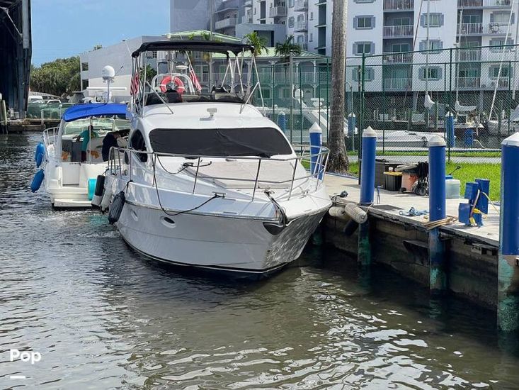 2003 Azimut 39