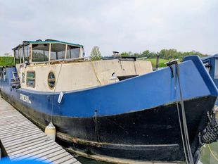 38ft x 9ft Widebeam Barge