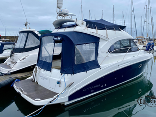 Beneteau Antares 30 Fly with Volvo Penta D6 370HP Shaft Drive Di
