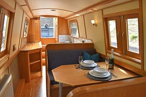 Converts to a double berth