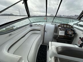 2008 Rinker 280 Cabin Cruiser 9