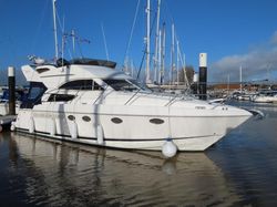 2001 Fairline Phantom 38