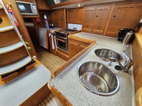 Bowman Starlight 46  - Galley