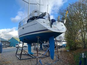 Jeanneau Sun Odyssey 40.3 3 cabin version - Exterior