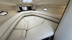 2017 Monterey 275 Sport Yacht 15