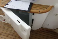 2004 Sealine S23