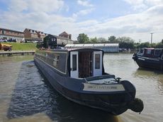 57ft Cruiser stern Narrowboat built in 2002