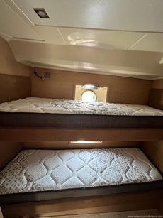 2015 Beneteau Monte Carlo 5
