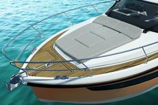 2024 Sealine S335