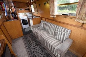 Saloon aft