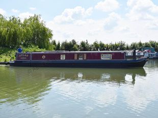 ATLAS • 50ft 1in, semi-traditional, 2+2 berths