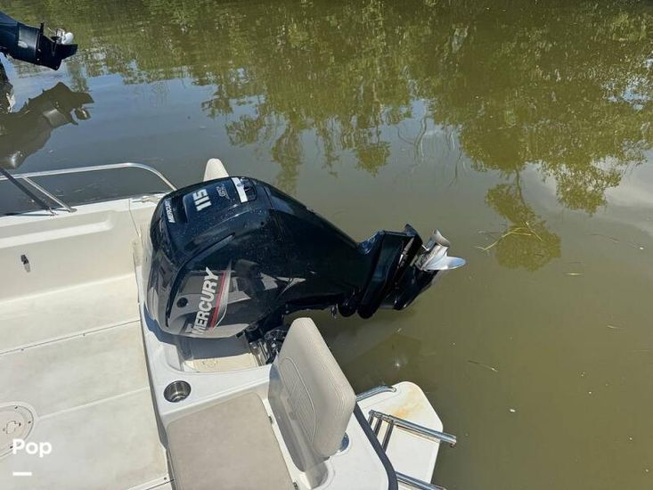 2023 Boston Whaler montauk 190