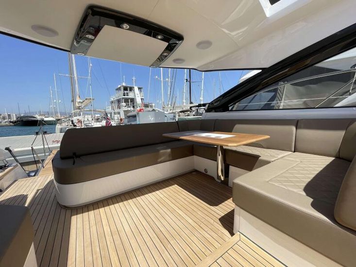 2024 Fairline Targa 45 Open