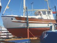 FISHER 25 MOTORSAILER, GREAT 4.track of the sea.