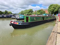 57ft Narrowboat Monty