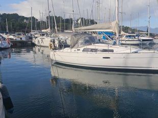 2009 Beneteau Oceanis 34