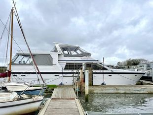 Luxurious Waterfront Living