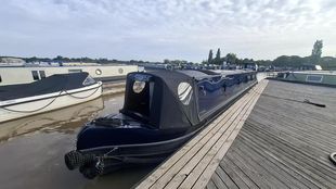 Kingfisher 57.6ft Semi-Trad 