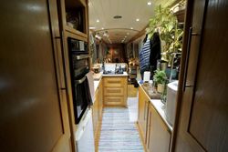 BLUE BADGER - 60' 2019 Narrowboat Liveaboard - Fully Fitted