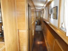 Iris 70ft x 12ft 2016 Widebeam Barge by Nottingham Boat Co
