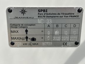 2022 Jeanneau NC33 46