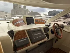 2002 Sealine F37