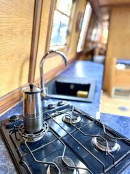 Hidden Gem - King’s Cross - London N1 - 70ft Narrowboat - 5 Berth