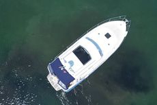 2000 Hardy Marine 32 Commander