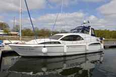 Broom 425