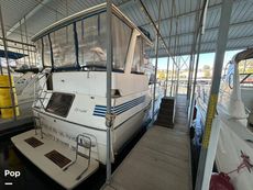 1986 Sea Ray 410 AFt Cabin