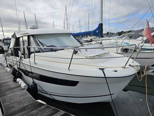 2020 Jeanneau Merry Fisher 895 Offshore