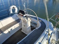 2002 Bavaria 36