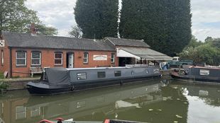 2013 trad by Mike Christian - lovely boat