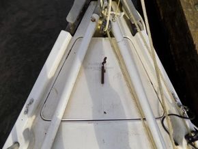 Pegasus 700  - Foredeck