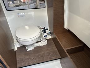 2021 Jeanneau Cap Camarat 7.5 WA Series II 37