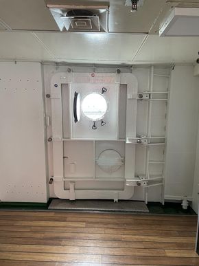 Embarkation door