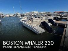 2025 Boston Whaler 220 Dauntless