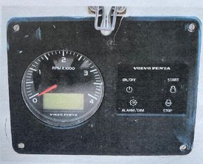 Engine panel