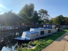 40ft Wide Beam Dutch Barge Live-in boat
