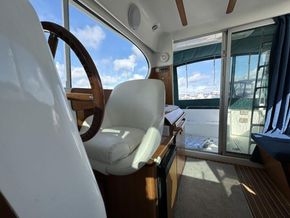 2004 Jeanneau Merry Fisher 805 23